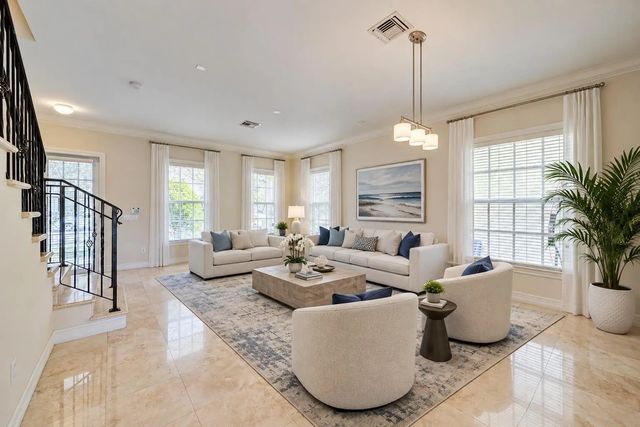 4 of 61 - 2201 Sw 13th Avenue, Fort Lauderdale, FL