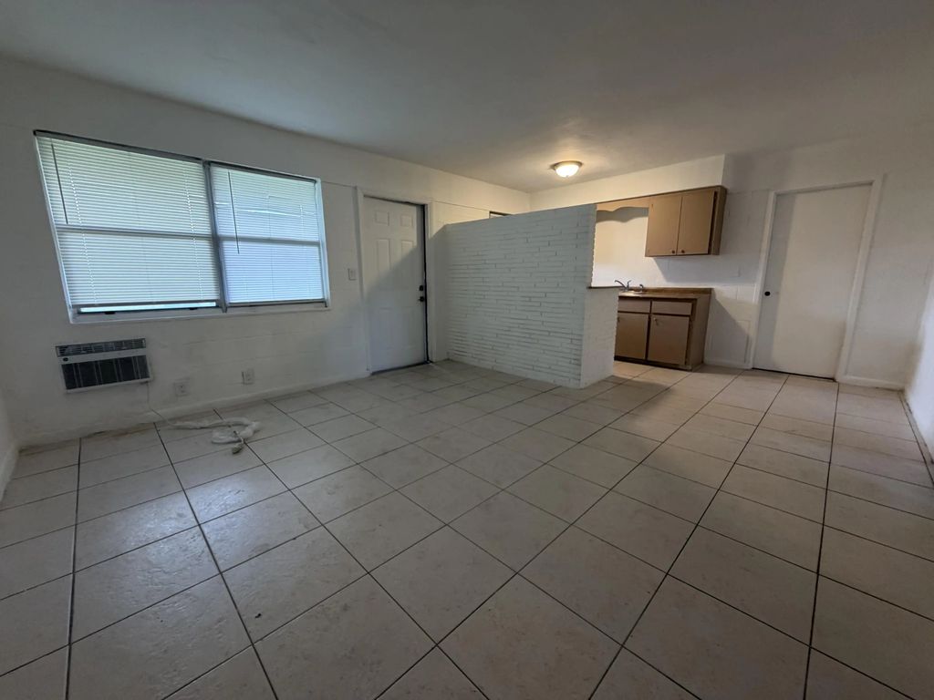 711 Nw 4th Avenue #2, Fort Lauderdale