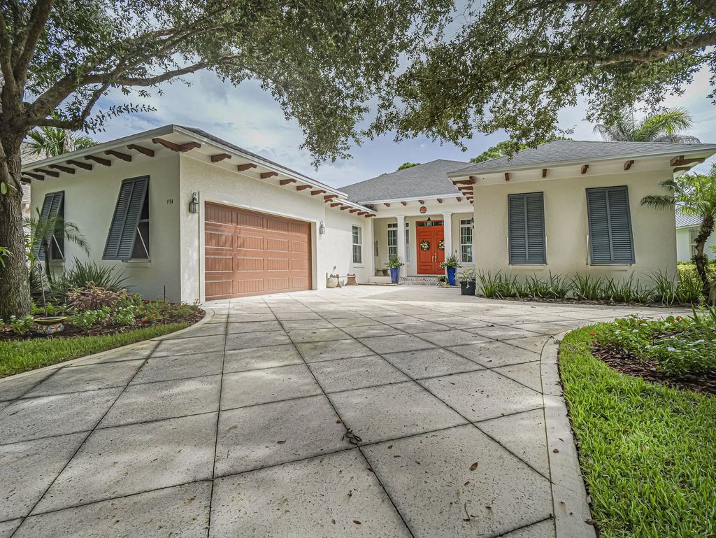 934 Carolina Circle Sw, Vero Beach