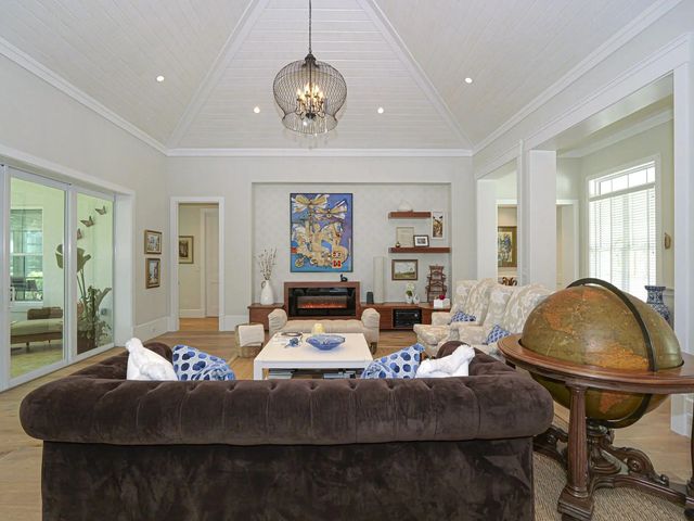 4 of 36 - 934 Carolina Circle Sw, Vero Beach, FL