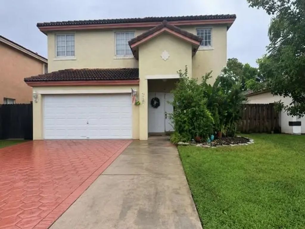7844 Nw 194th Street, Hialeah
