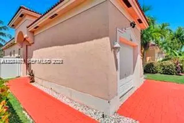 3 of 52 - 2240 Ne 37th Road, Homestead, FL
