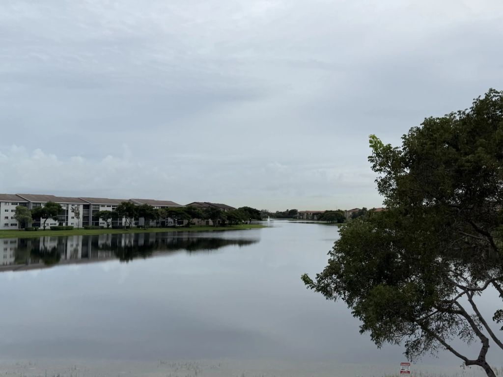 13800 Sw 5th Court Sw #306m, Pembroke Pines
