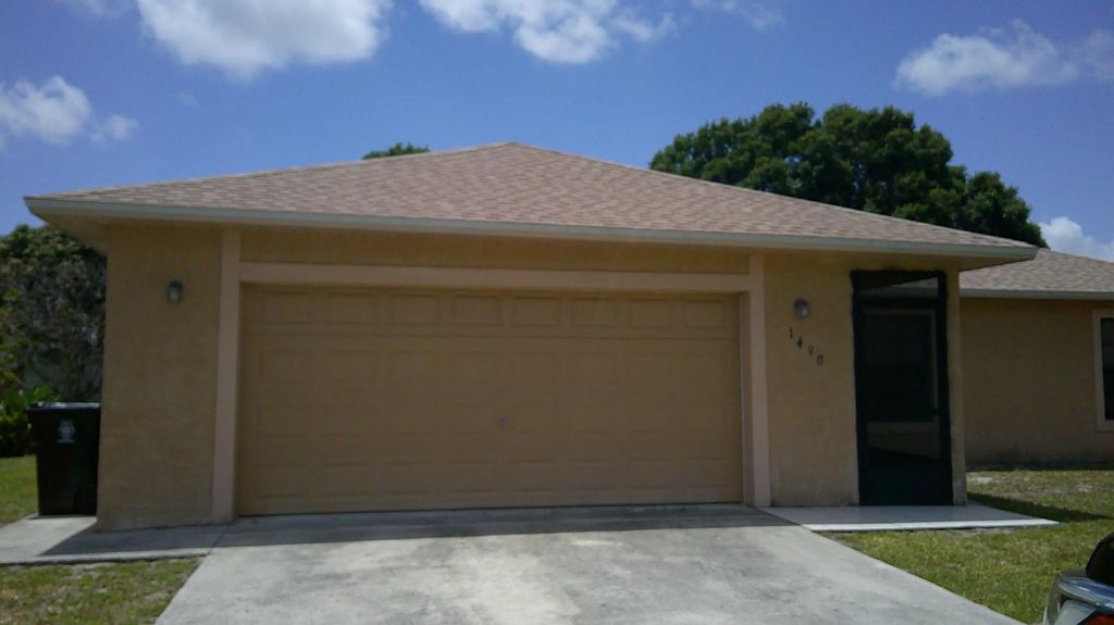 1490 Se Grapeland Avenue, Port St. Lucie