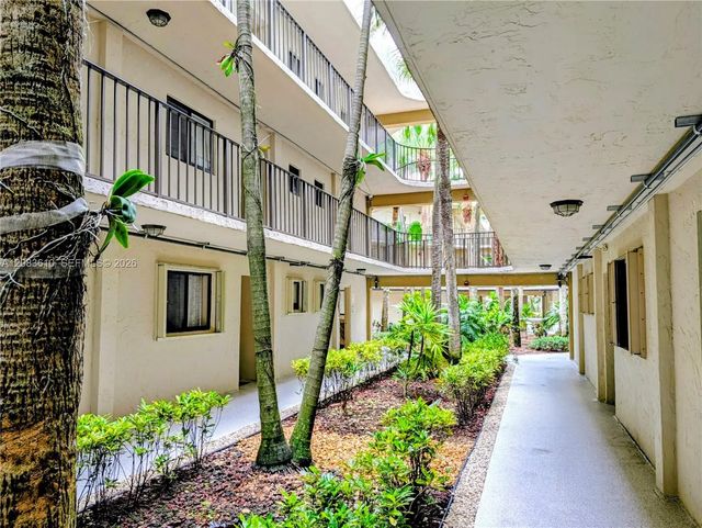 3 of 13 - 8075 Sw 107th Avenue #123, Miami, FL