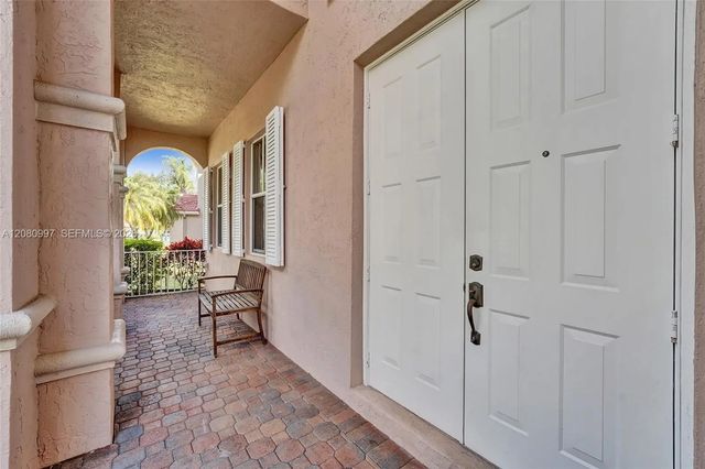 3 of 44 - 3892 Falcon Ridge Circle, Weston, FL