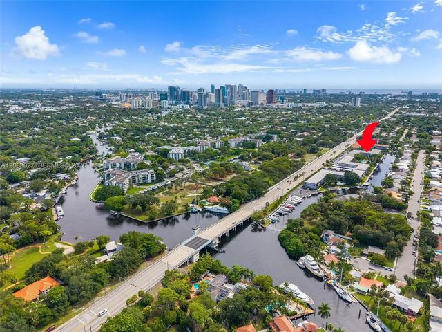 1000 Sw 12th Street #203, Fort Lauderdale