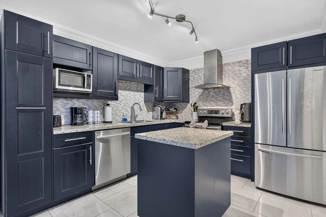 2 of 28 - 1520 Ne 34th Court, Pompano Beach, FL