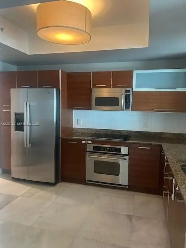 5 of 18 - 3330 Ne 190th Street #1719, Aventura, FL