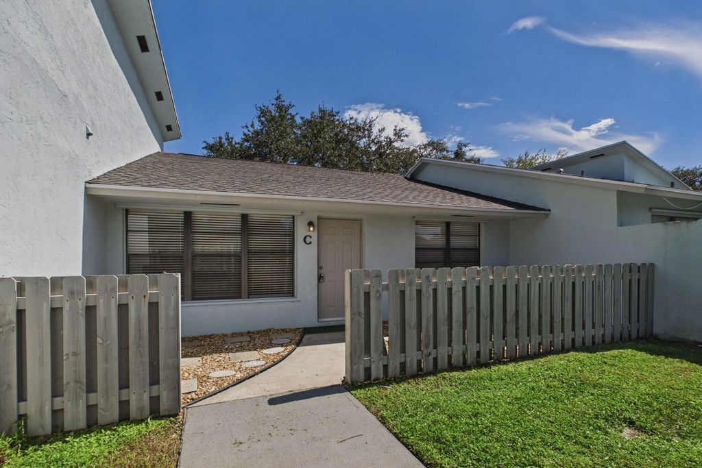 431 Jupiter Lakes Boulevard #2106c, Jupiter