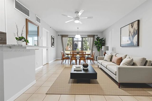 3040 Ne 16th Avenue #104, Oakland Park