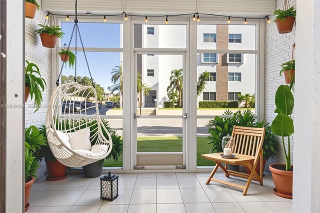 3 of 34 - 3040 Ne 16th Avenue #104, Oakland Park, FL