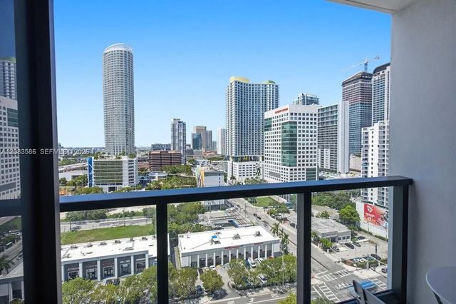 5 of 23 - 239 Sw 9th #1704, Miami, FL