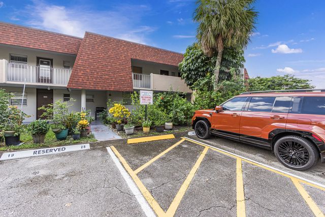 2 of 26 - 3090 Nw 46th Avenue, Lauderdale Lakes, FL