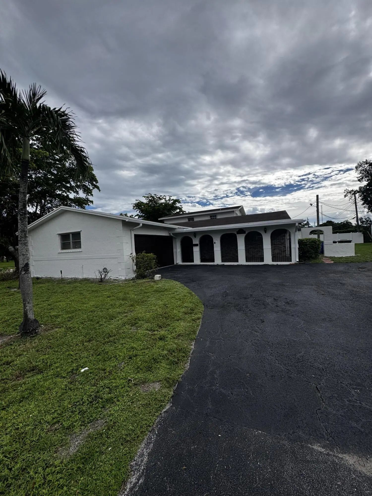 2320 Nw 30th Way, Fort Lauderdale