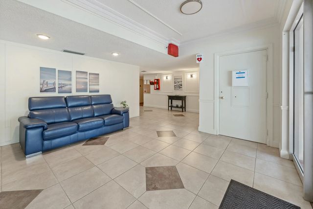 4 of 30 - 4750 Nw 22nd Court #408, Lauderhill, FL