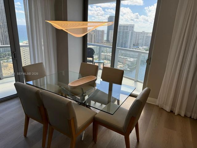 5 of 26 - 2600 E Hallandale Beach Boulevard #t2701, Hallandale Beach, FL