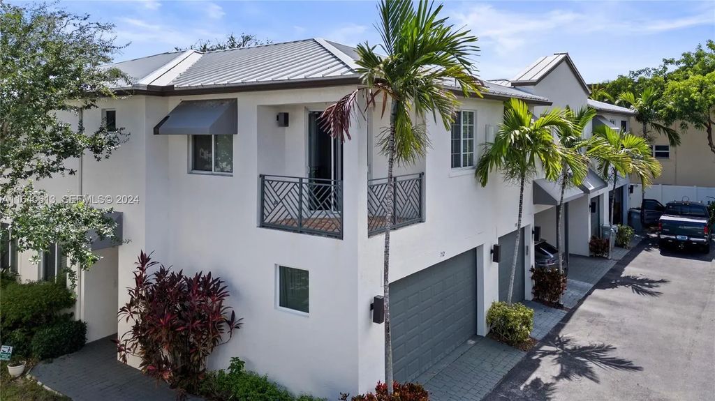 712 Se 2nd Street, Pompano Beach