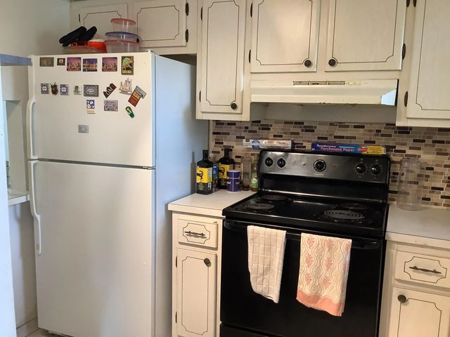 5 of 33 - 8400 Sunrise Lakes Boulevard #unit 101, Sunrise, FL