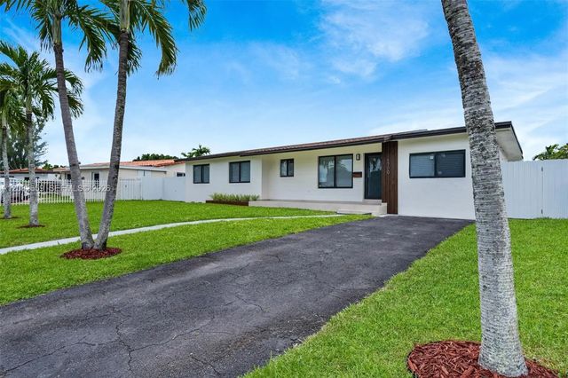 2 of 10 - 1700 Sw 71st Court, Miami, FL