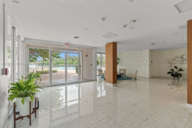 5 of 13 - 9100 W Bay Harbor Drive #5b, Bay Harbor Islands, FL