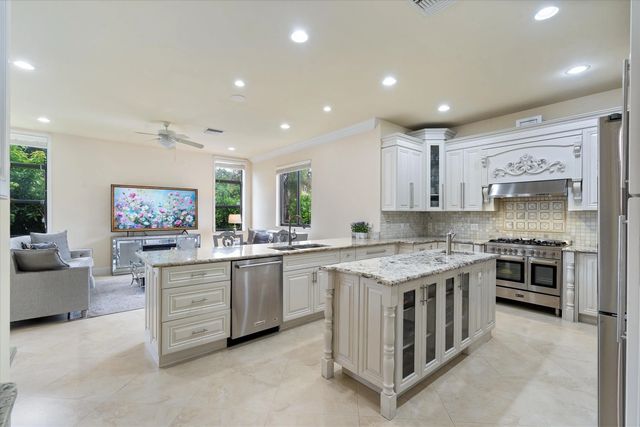 4 of 60 - 301 Sandalwood Lane, Boca Raton, FL