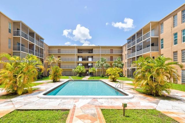 2 of 13 - 4848 Nw 24th Court #203, Lauderdale Lakes, FL