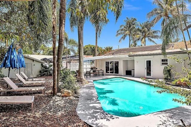 2 of 13 - 1580 Ne 35th Street, Oakland Park, FL
