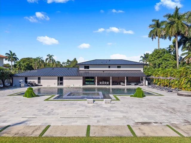 5 of 37 - 280 Ne 156th Street, Miami, FL