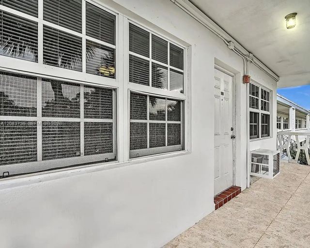 2 of 15 - 1451 Ne 170th Street #201a, North Miami Beach, FL