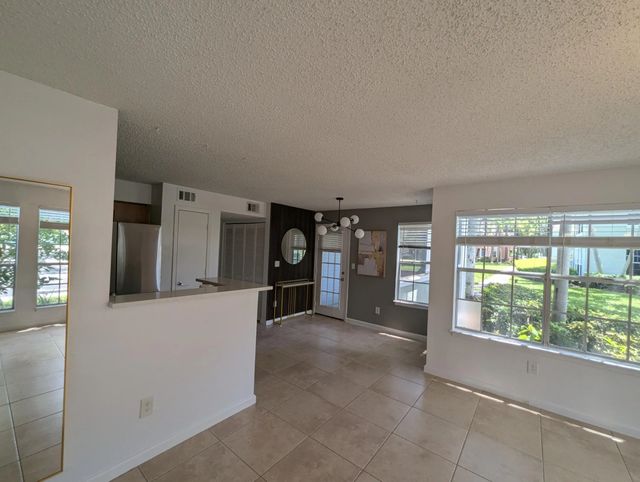 5 of 16 - 1215 Crystal Way #g, Delray Beach, FL