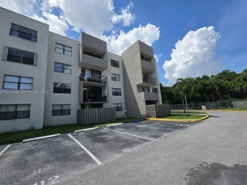 8006 Sw 149th Avenue #d205, Miami