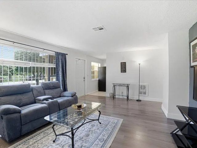 4 of 29 - 91 Ne 6th Court, Deerfield Beach, FL