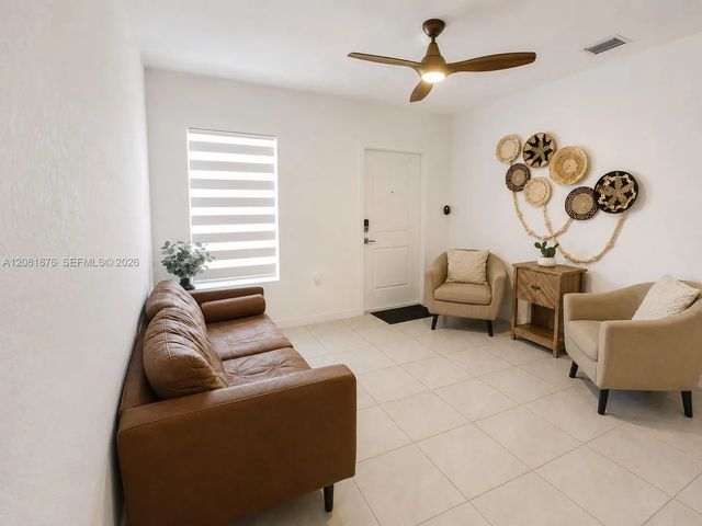 3 of 37 - 489 Ne 4th Street, Florida City, FL