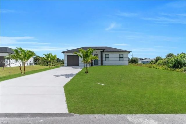 4 of 38 - 711 Roma Avenue, Lehigh Acres, FL