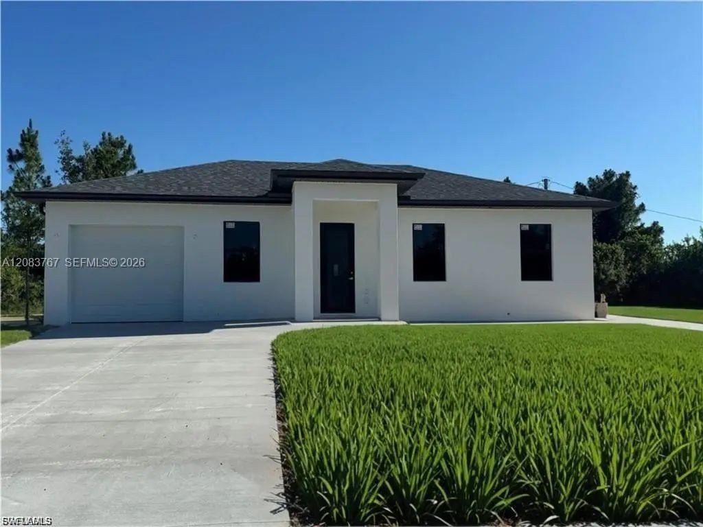 3002 68th Street W, Lehigh Acres