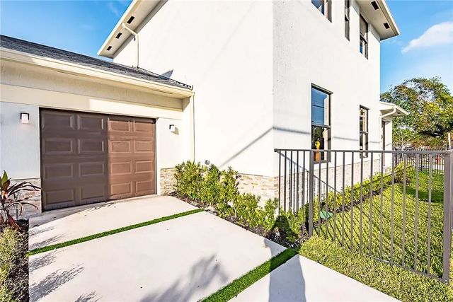2 of 11 - 1101 Ne 3rd Avenue, Fort Lauderdale, FL