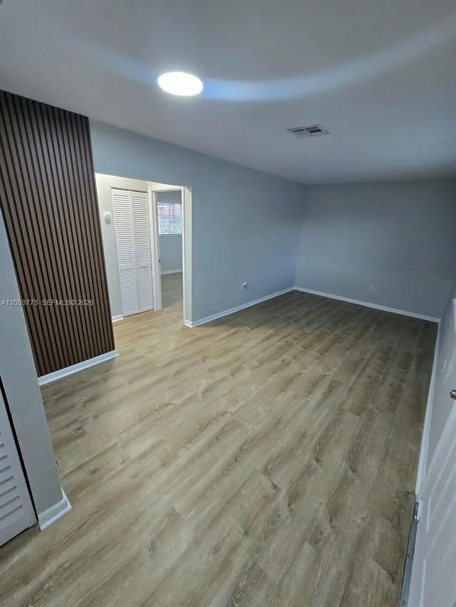 2 of 8 - N/A, Hialeah, FL