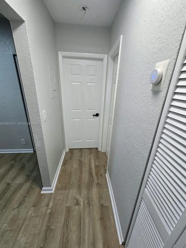 3 of 8 - N/A, Hialeah, FL