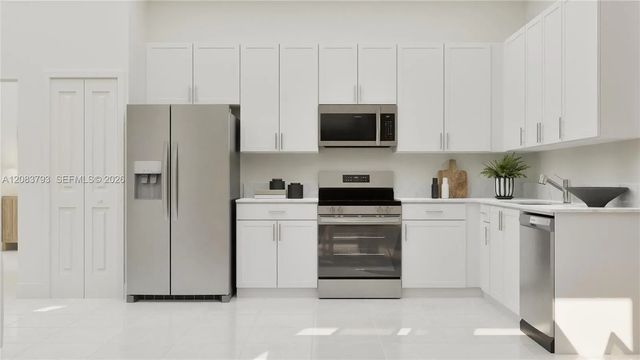 2 of 19 - 162 Se 20 Court, Homestead, FL