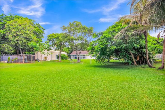17110 Sw 64th Court, Southwest Ranches