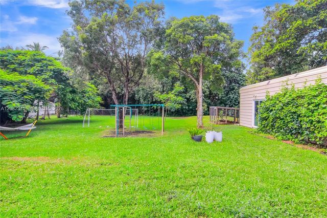 5 of 44 - 17110 Sw 64th Court, Southwest Ranches, FL