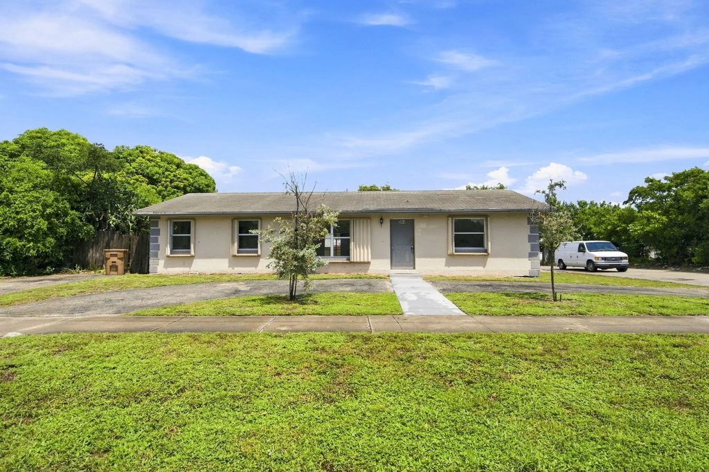 399 Sw 14th Street, Deerfield Beach