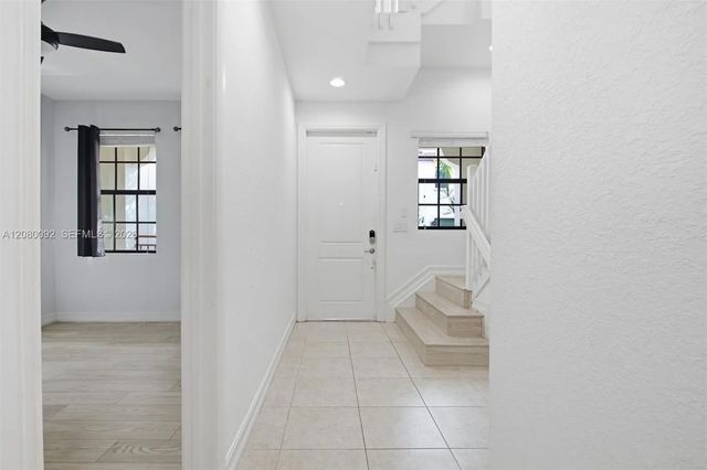5 of 44 - 11621 Sw 13th Court, Pembroke Pines, FL