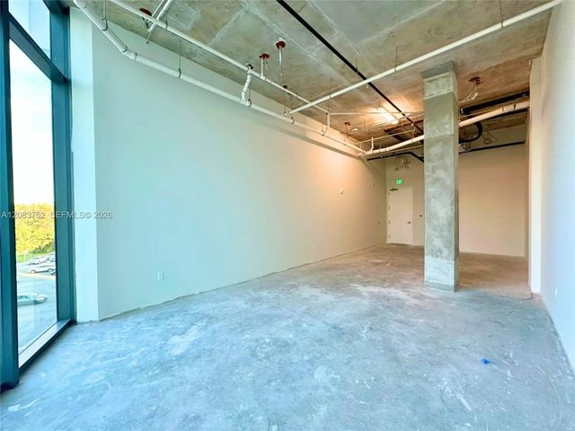 5 of 20 - 21290 Biscayne Boulevard #303, Aventura, FL
