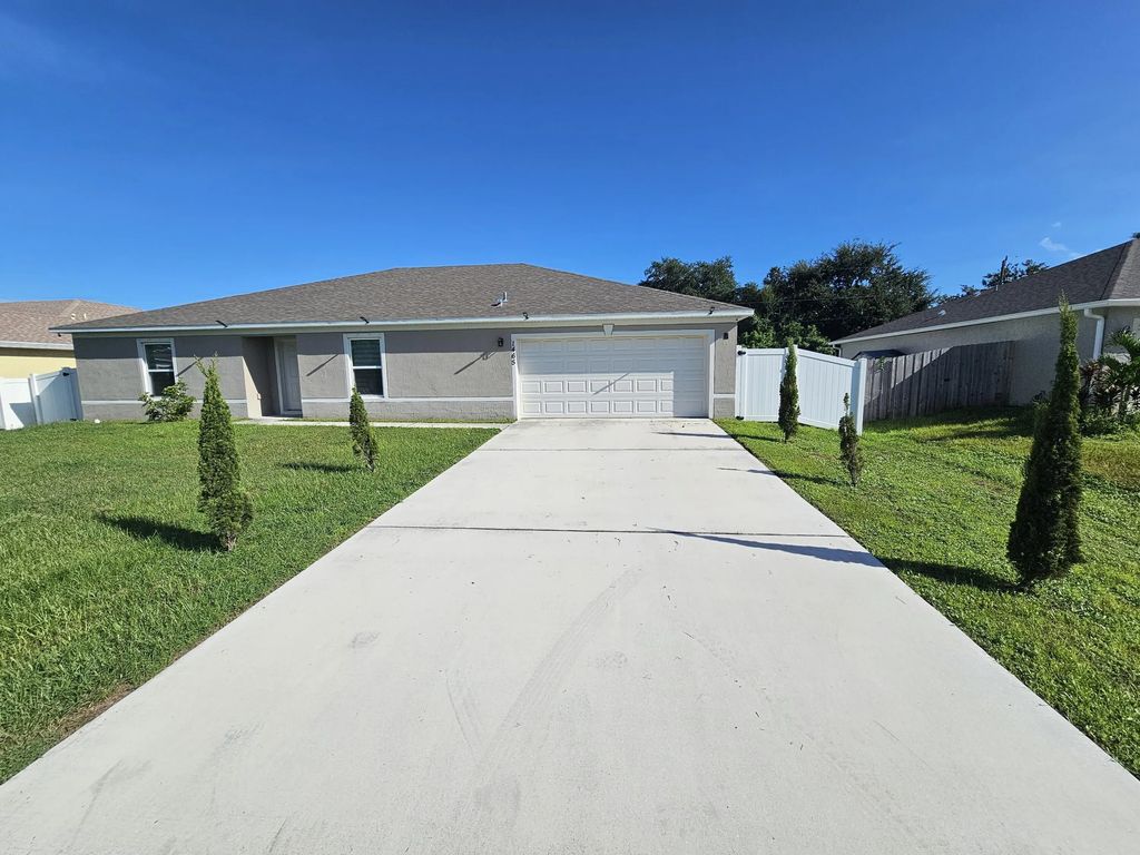 1465 Sw San Esteban Avenue, Port St. Lucie