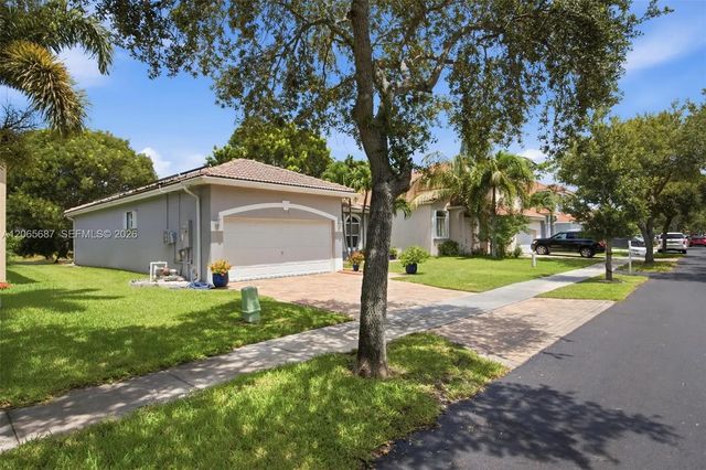 2 of 39 - 1920 Se 17th Avenue, Homestead, FL