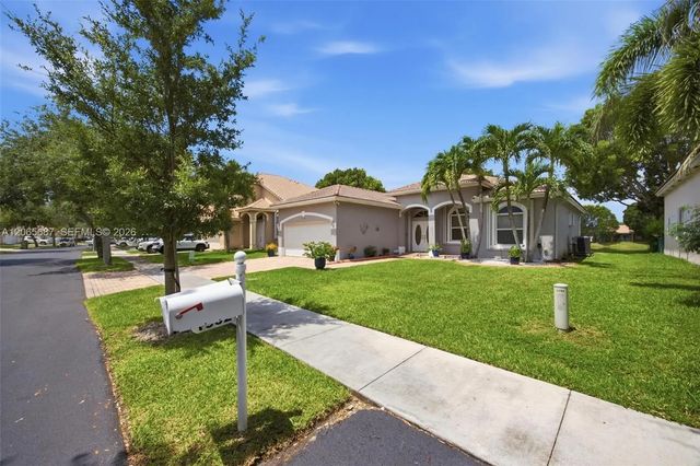 3 of 39 - 1920 Se 17th Avenue, Homestead, FL
