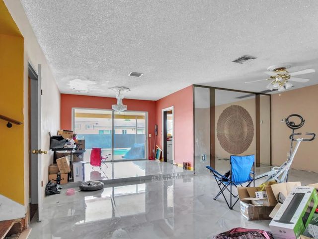 4 of 18 - 740 Nw 187th Drive, Miami Gardens, FL