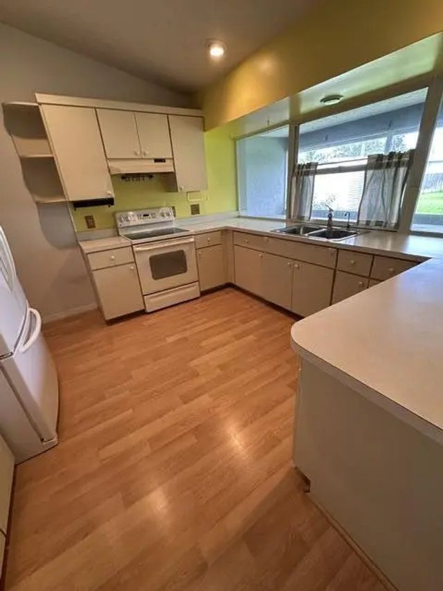 2 of 10 - 1697 Sw Schleicher Lane, Port St. Lucie, FL